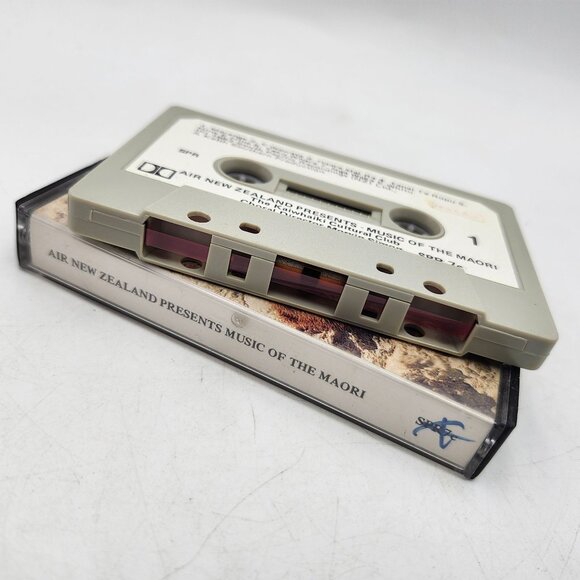Air New Zealand Music Of The Maori Cassette Tape 1982 South Pacific SPR7c - Picture 3 of 4